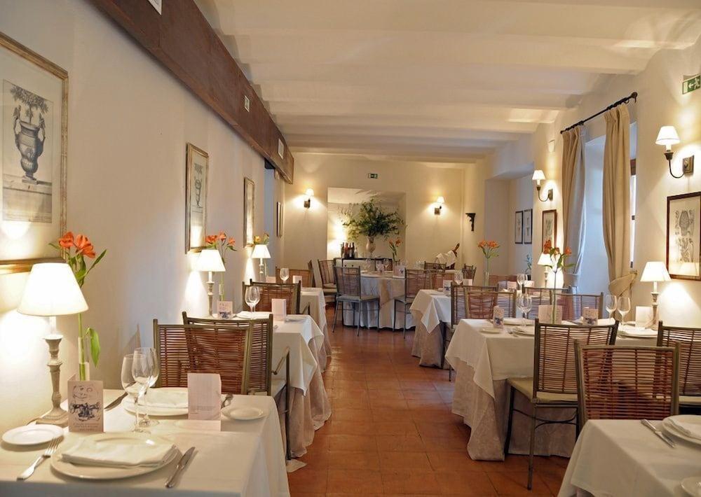 Hotel Puerta De La Luna Baeza Restaurant photo